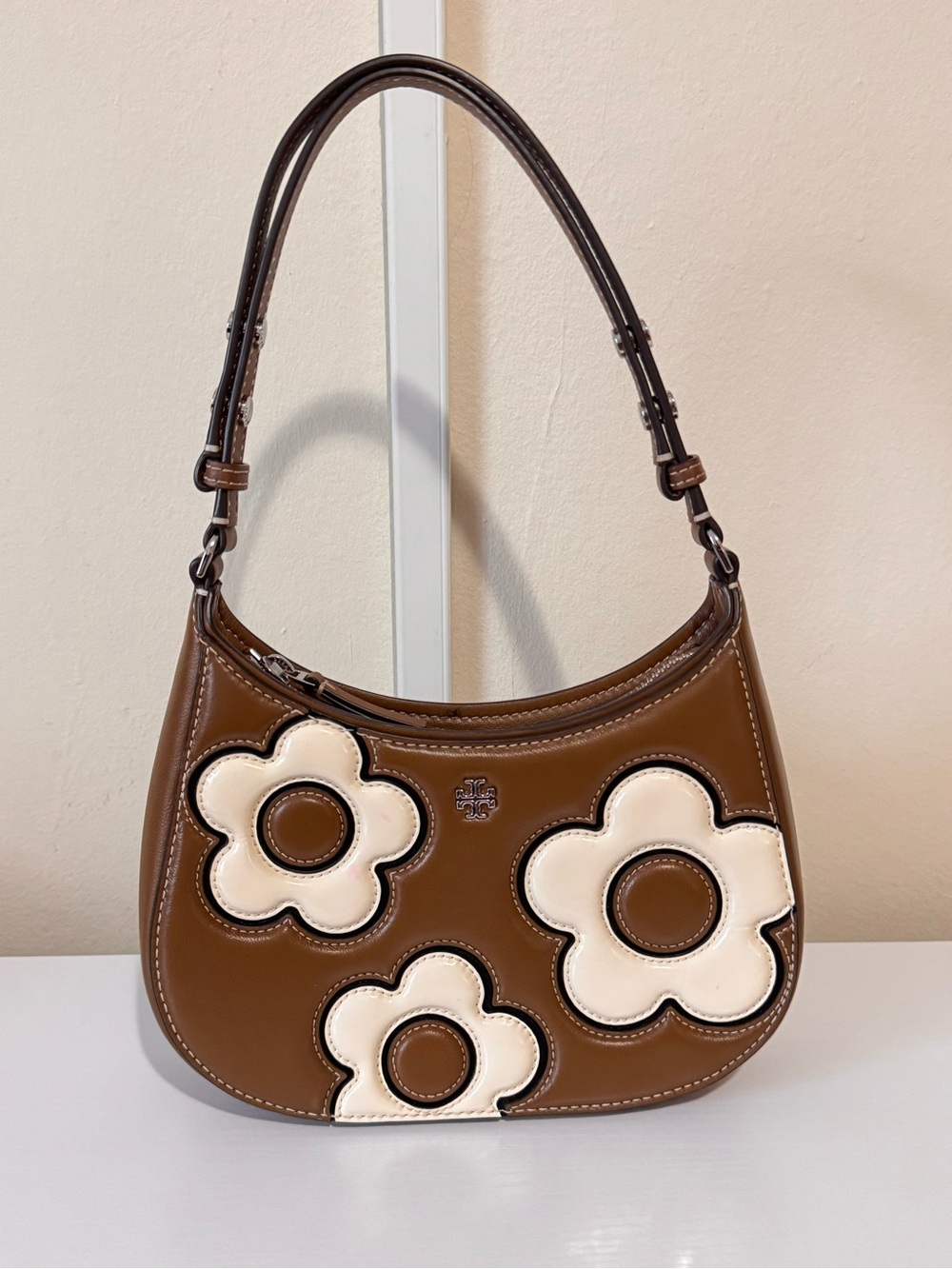Tory Burch Emerson Floral Applique Shoulder Bag - Picture 2 of 13